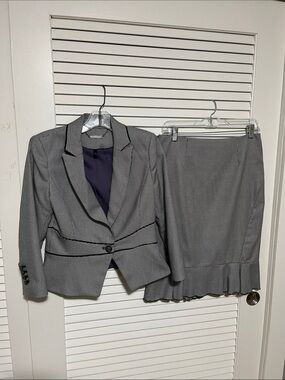 White House Black Market Black and White Houndstooth Skirt Suit